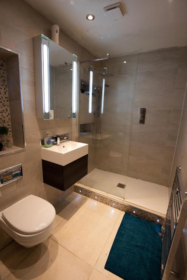 London Luxury Holiday Home B Εξωτερικό φωτογραφία